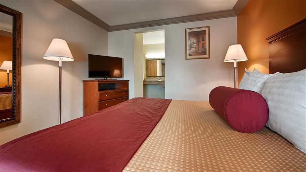 Cloverdale Wine Country Inn & Suites Oda fotoğraf