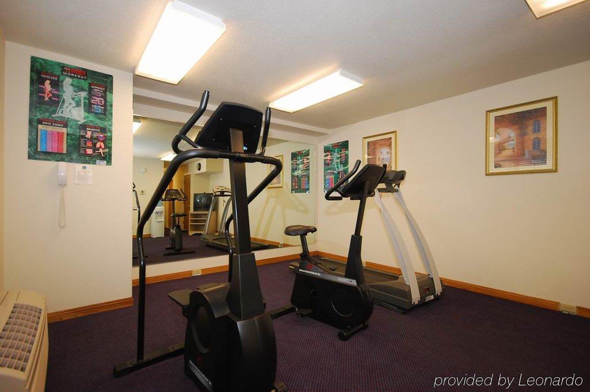 Cloverdale Wine Country Inn & Suites Konforlar fotoğraf