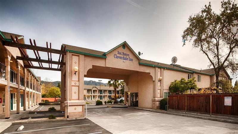 Cloverdale Wine Country Inn & Suites Dış mekan fotoğraf
